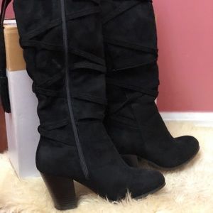 Call It spring - knee high black  strap boots